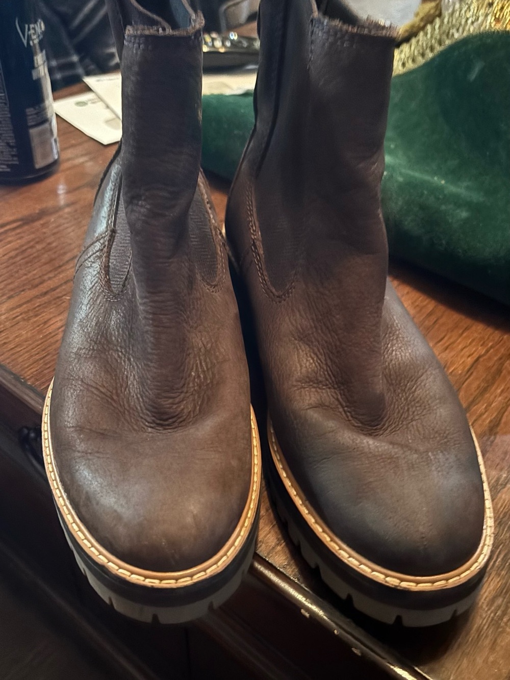 Women’s Timberland Chelsea Leather Boots Brown Size 9.5 Lug Sole